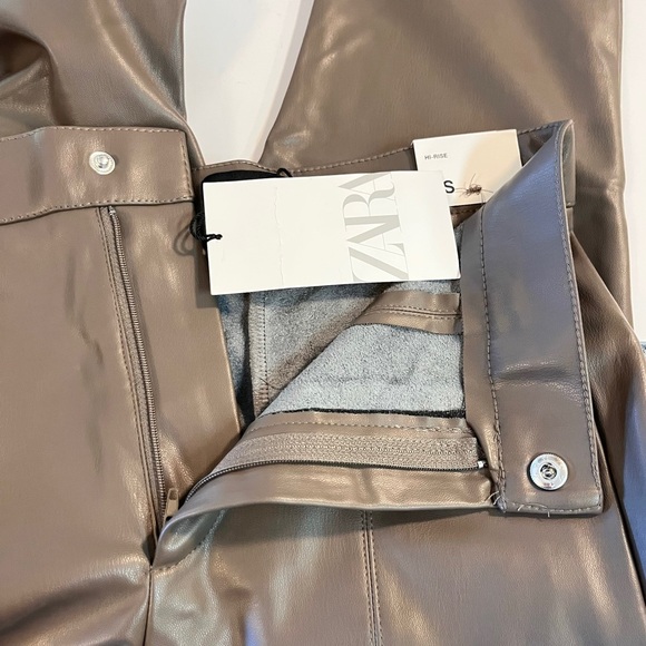 Zara Taupe Faux Leather High Rise Straight Leggings Size XSmall - Picture 10 of 13